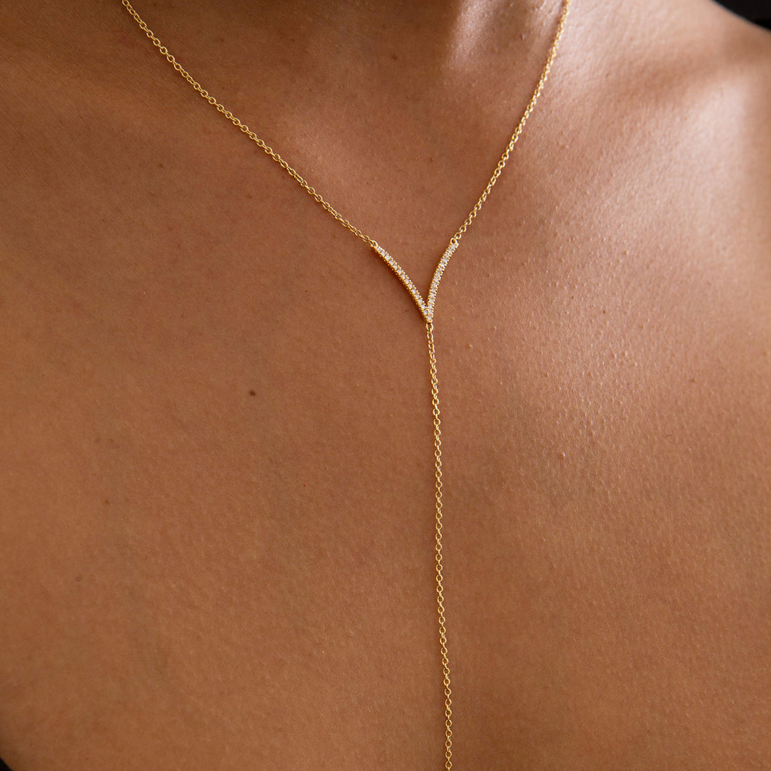 18K Gold Diamond V Drip Necklace Pendant